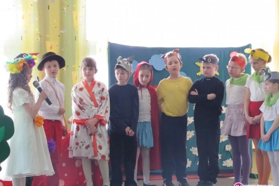 Powitanie wiosny w Szkole Podstawowej Nr 4 w klasach od 0-III - zdjęcie 2