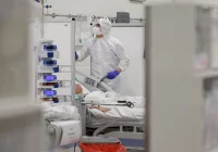 3621 zakażeń koronawirusem, zmarło sześć osób z COVID-19 - zdjęcie główne