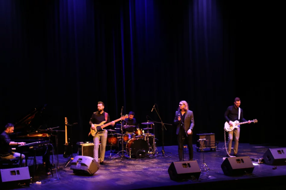 Dzień Kobiet z twórczością Zbigniewa Wodeckiego w Limanowskim Domu Kultury - zdjęcie 20