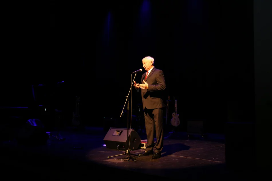 Twórczość Wodeckiego na Dzień Kobiet. Sala wypełniła się po brzegi - zdjęcie 7