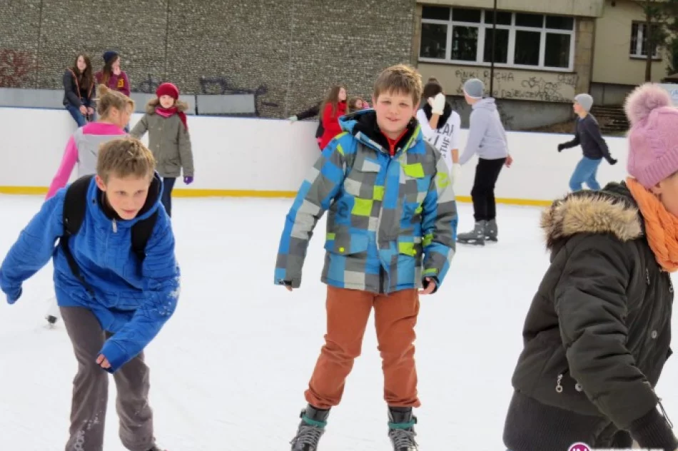 Miejska ślizgawka zaprasza - zdjęcie 3