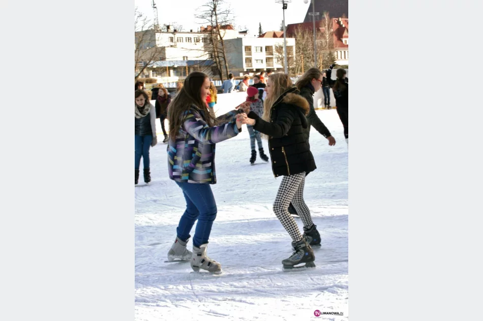 Miejska ślizgawka zaprasza - zdjęcie 4