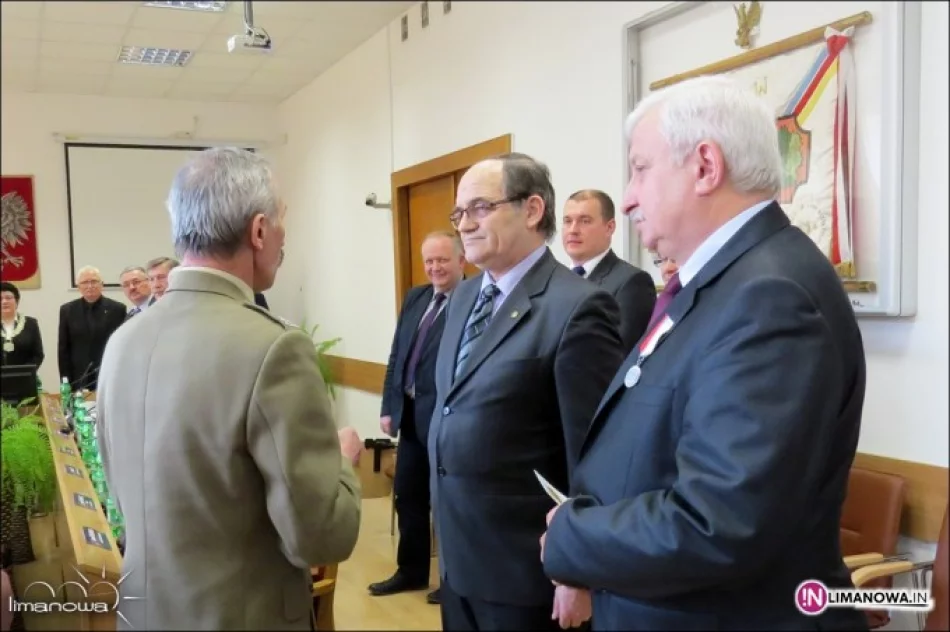 Srebrny medal „Za Zasługi dla Ligi Obrony Kraju” - zdjęcie 3