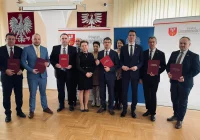 Będą remonty dróg za ponad 10 mln zł - umowy podpisane - zdjęcie główne