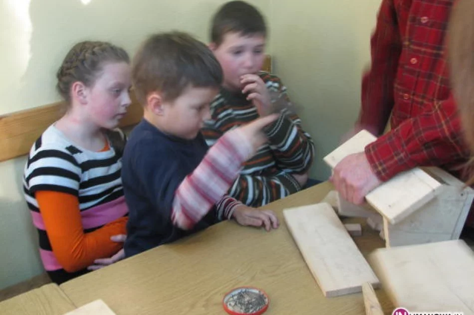 Wesołe i pożyteczne ferie w świetlicy w Sowlinach - zdjęcie 3