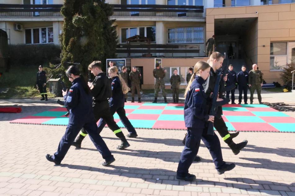 Pierwszy dzień Wojskowych Targów Służby i Pracy - zdjęcie 10