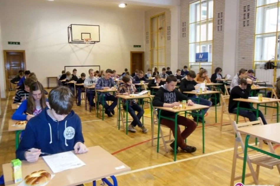 V Powiatowy Konkurs Bezpieczny Internet - zdjęcie 2