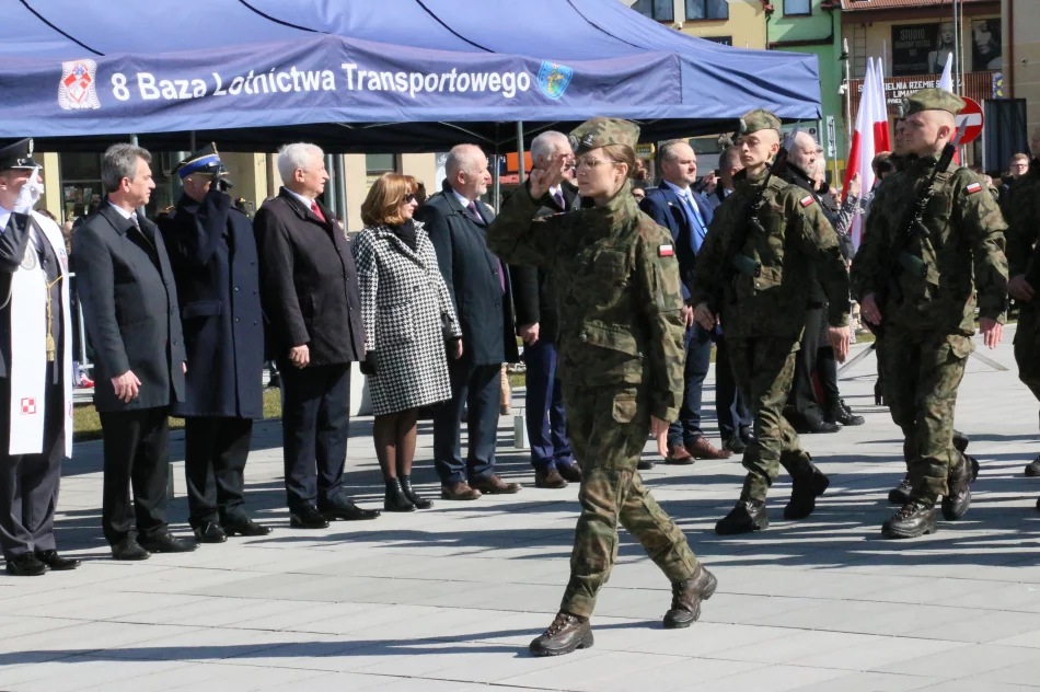 Drugi dzień Wojskowych Targów Służby i Pracy połączonych z przysięgą wojskową - zdjęcie 13