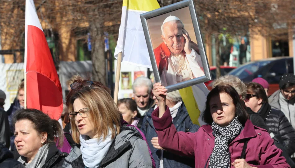 Marsz w obronie dobrego imienia Jana Pawła II - zdjęcie 1