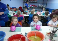 Wycieczka do fabryki bombek - zdjęcie główne