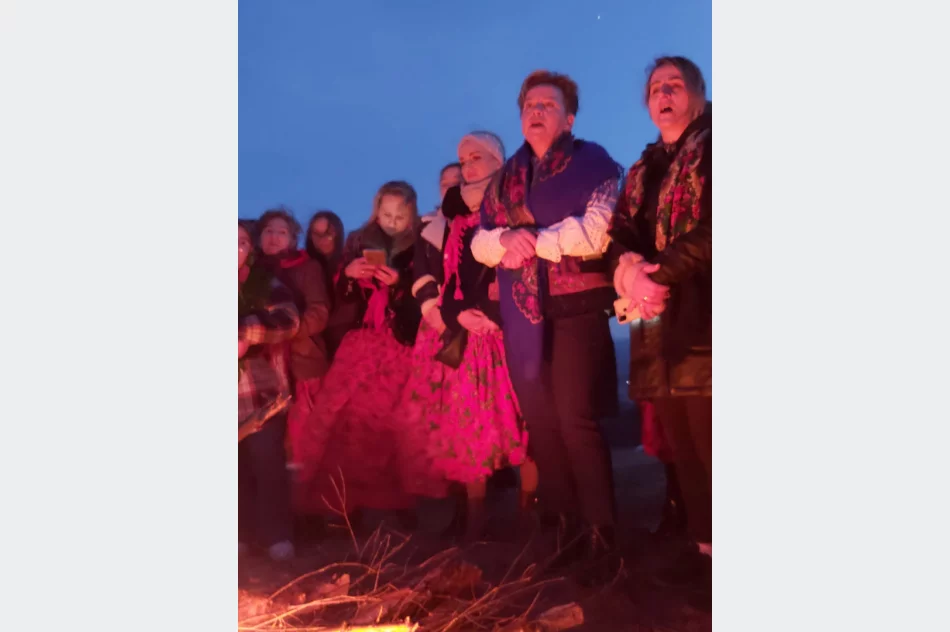 Protestowali na Cisowym Dziole przeciw "atakom na Jana Pawła II" - zdjęcie 9