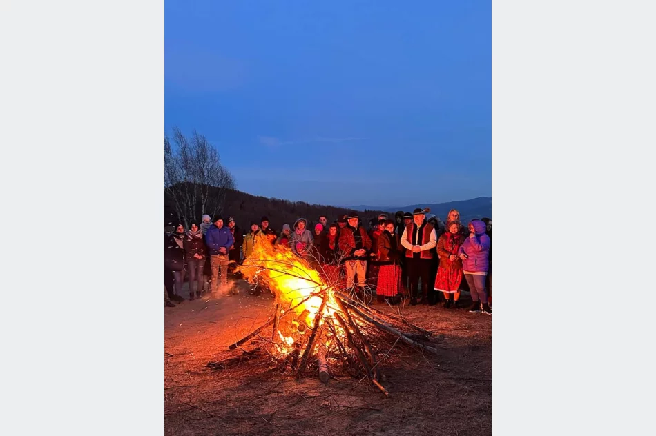 Protestowali na Cisowym Dziole przeciw "atakom na Jana Pawła II" - zdjęcie 18