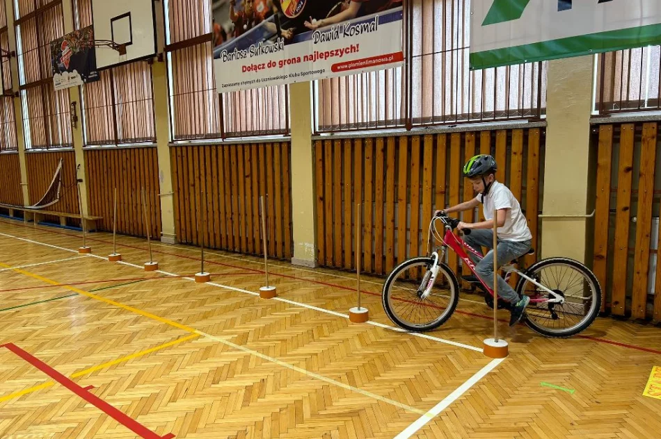 Miejskie eliminacje Ogólnopolskiego Turnieju Wiedzy o Bezpieczeństwie w Ruchu Drogowym - zdjęcie 4