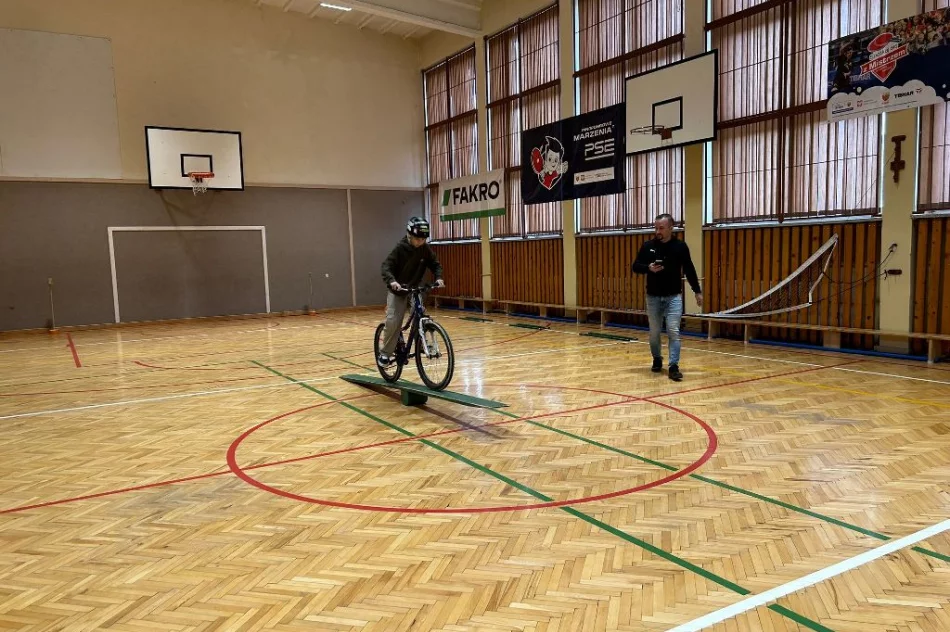 Miejskie eliminacje Ogólnopolskiego Turnieju Wiedzy o Bezpieczeństwie w Ruchu Drogowym - zdjęcie 8