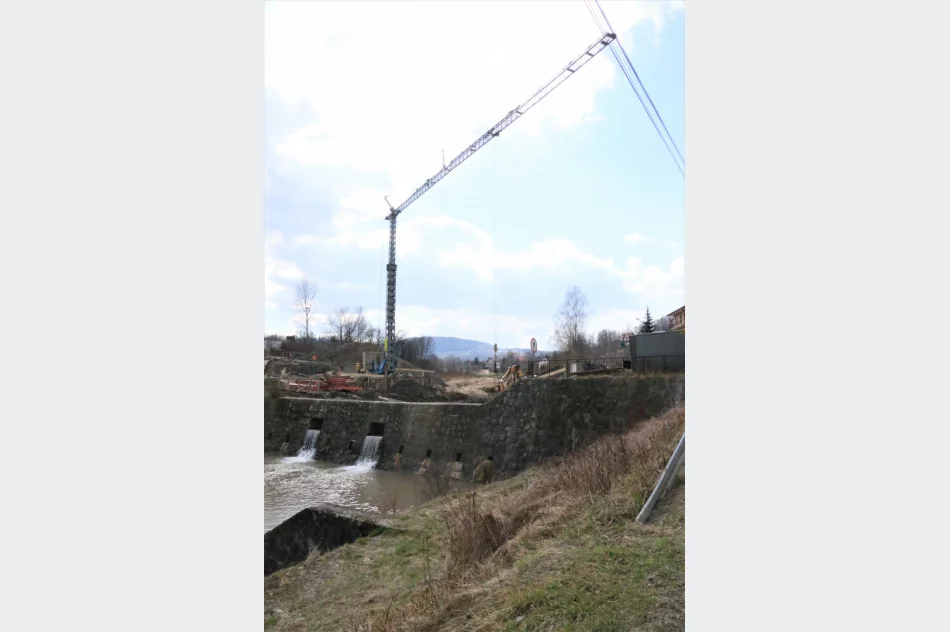 Powstaje nowy most pomiędzy ulicami J. Marka i Sikorskiego, ruszają remonty dróg - zdjęcie 7