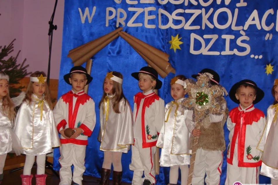 Kolędowanie przedszkolaków w Mordarce - zdjęcie 2