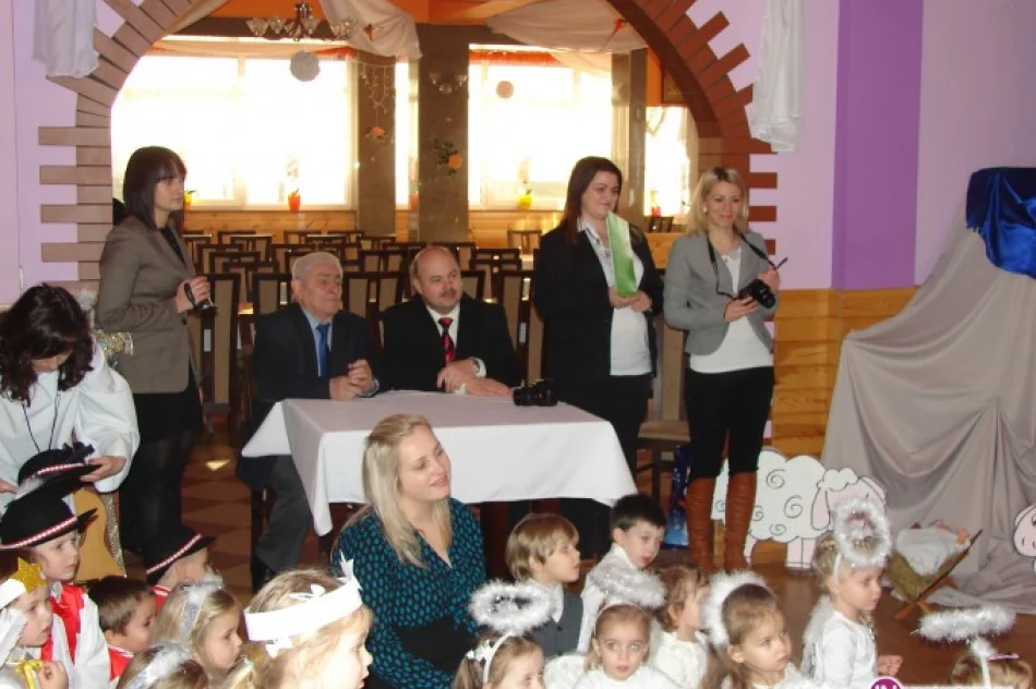 Kolędowanie przedszkolaków w Mordarce - zdjęcie 4