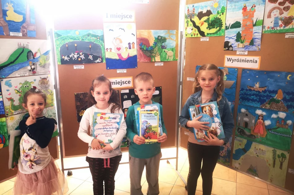 Konkurs plastyczny pt. „Poznajemy polskie legendy" zorganizowany w SP nr 1 w Starej Wsi - zdjęcie 15