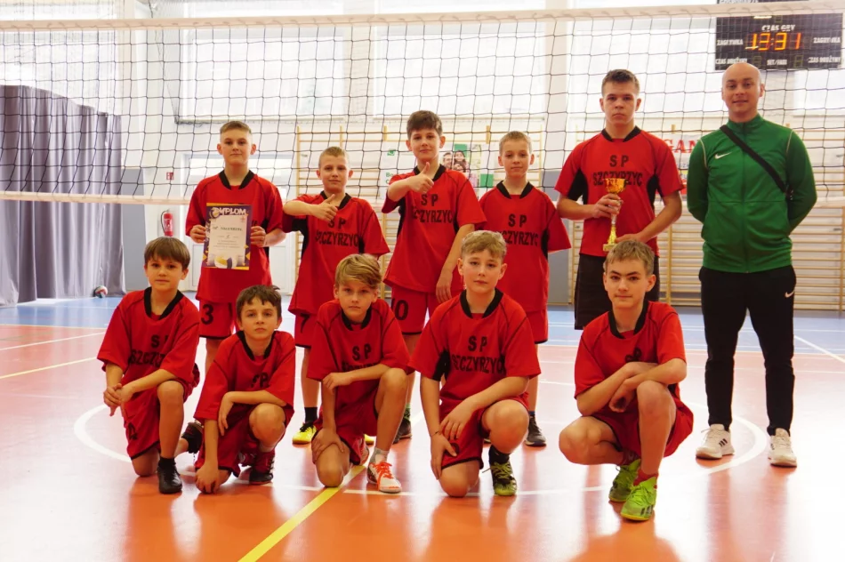 Kamienica sięgnęła po siatkarskie mistrzostwo - zdjęcie 2