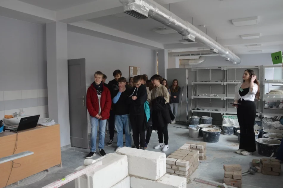 Młodzież poznała limanowskie szkoły średnie - zdjęcie 5