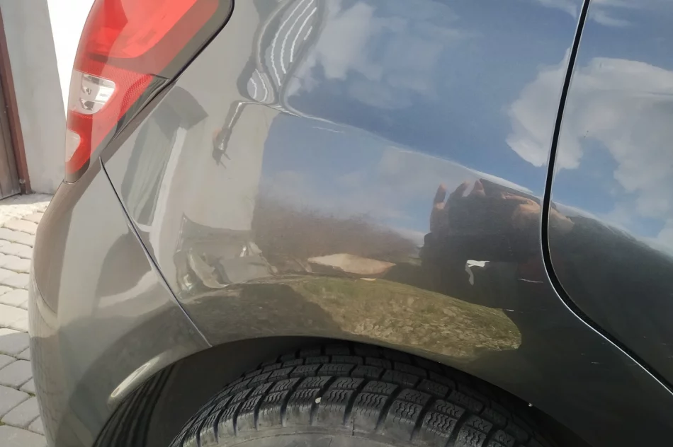 Usuwanie wgnieceń . Gradobicie . Parkingowe  - zdjęcie 3