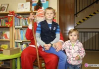 Czytanie ze Św. Mikołajem w Bibliotece w Starej Wsi - zdjęcie główne