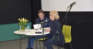 Aktorka Maria Pakulnis spotkała się z mieszkańcami - zdjęcie 5