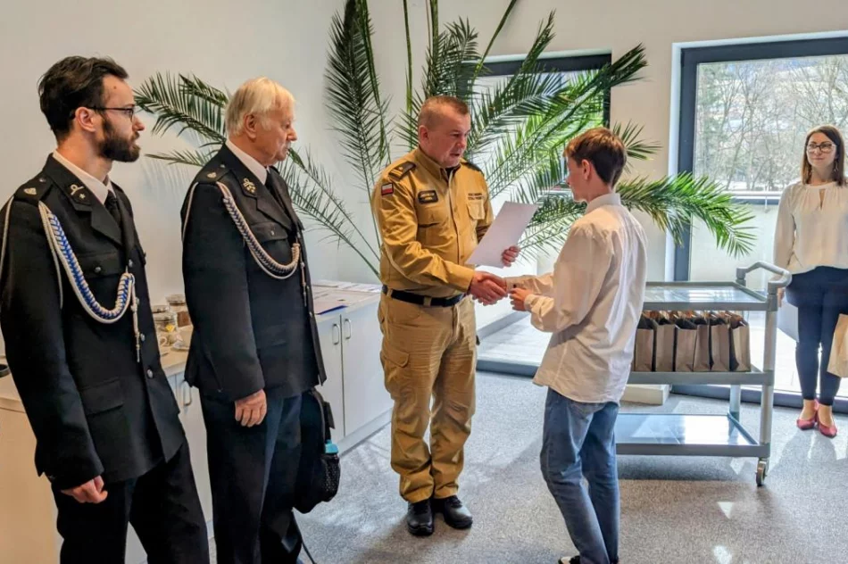 Gminne eliminacje turnieju wiedzy pożarniczej. - zdjęcie 2