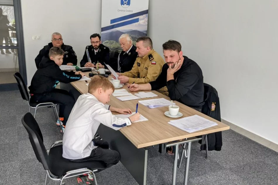 Gminne eliminacje turnieju wiedzy pożarniczej. - zdjęcie 8