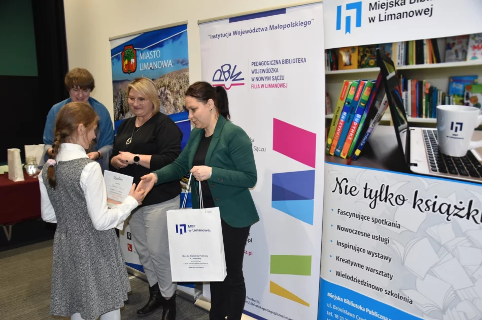 Powiatowy Maraton Czytelniczy w limanowskiej bibliotece - zdjęcie 12