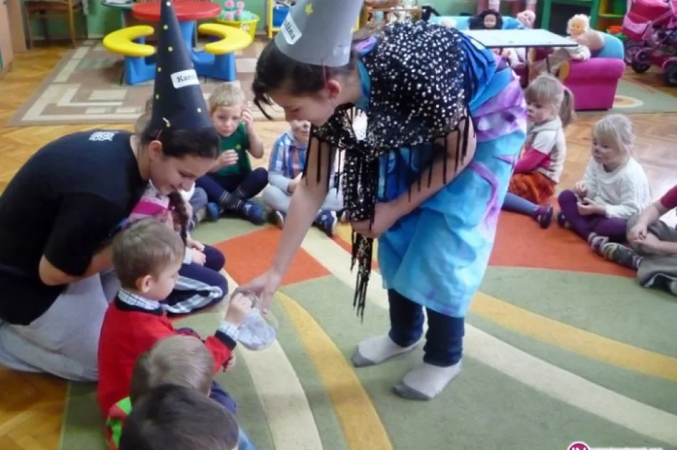 Andrzejkowe czary - mary w Miejskim Przedszkolu Nr 2 w Limanowej - zdjęcie 3