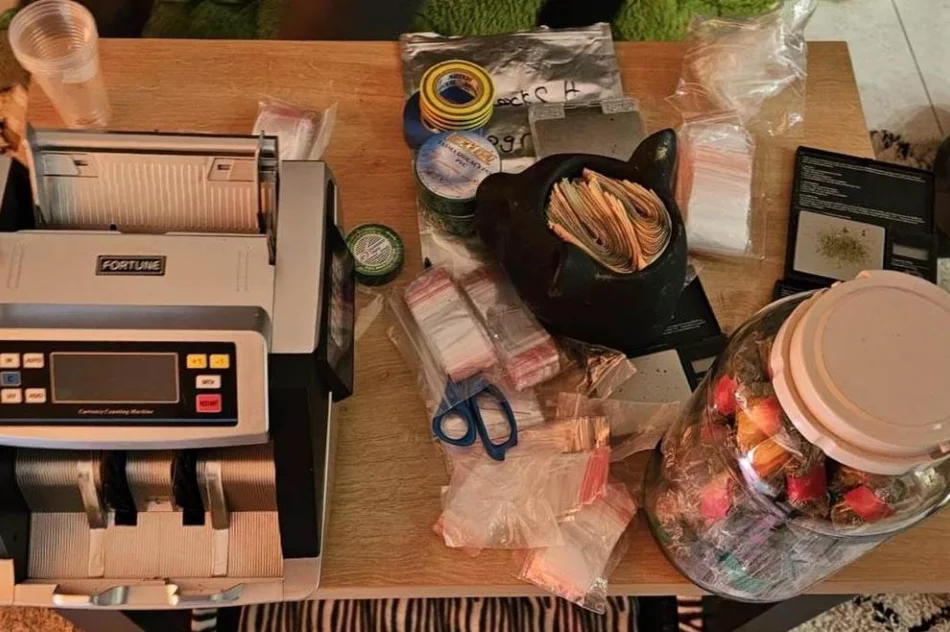 Kraków: Włosko-ukraińska para dilerów miała ponad 8 kg narkotyków - zdjęcie 3