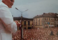 Wadowice: Radni zobowiązali burmistrza, by pozwał autorów reportażu "Franciszkańska 3" - zdjęcie główne