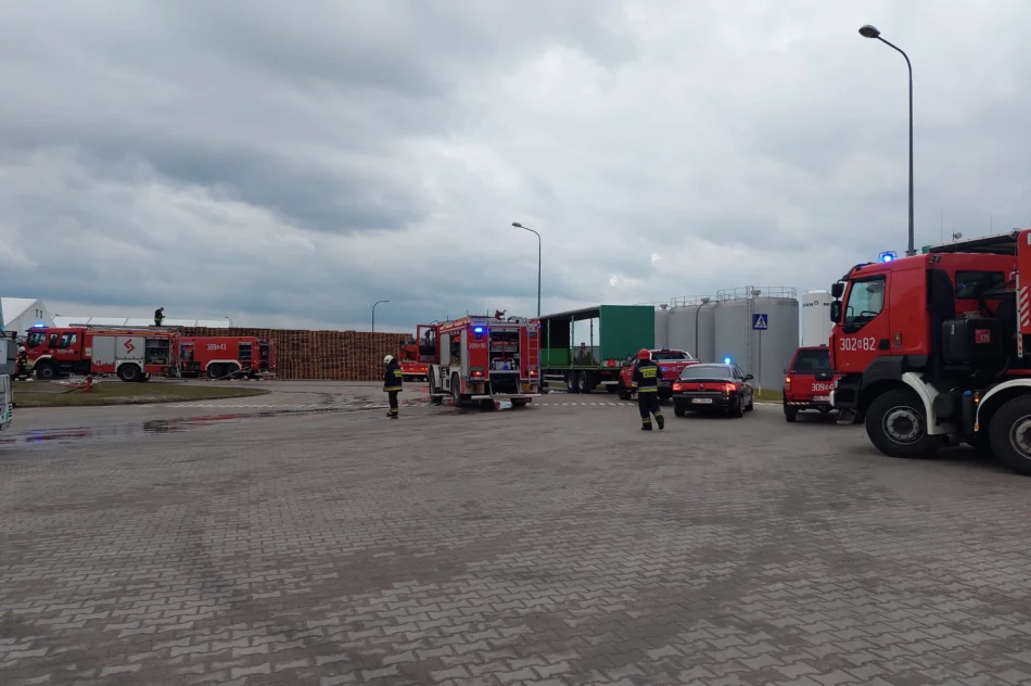 Pożar w zakładzie Tymbark w Olsztynku - zdjęcie 2