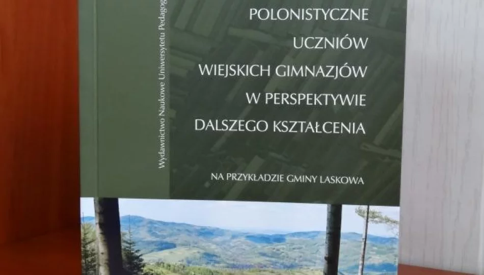 Ukazała się Monografia Pani Katarzyny Pławeckiej - zdjęcie 1