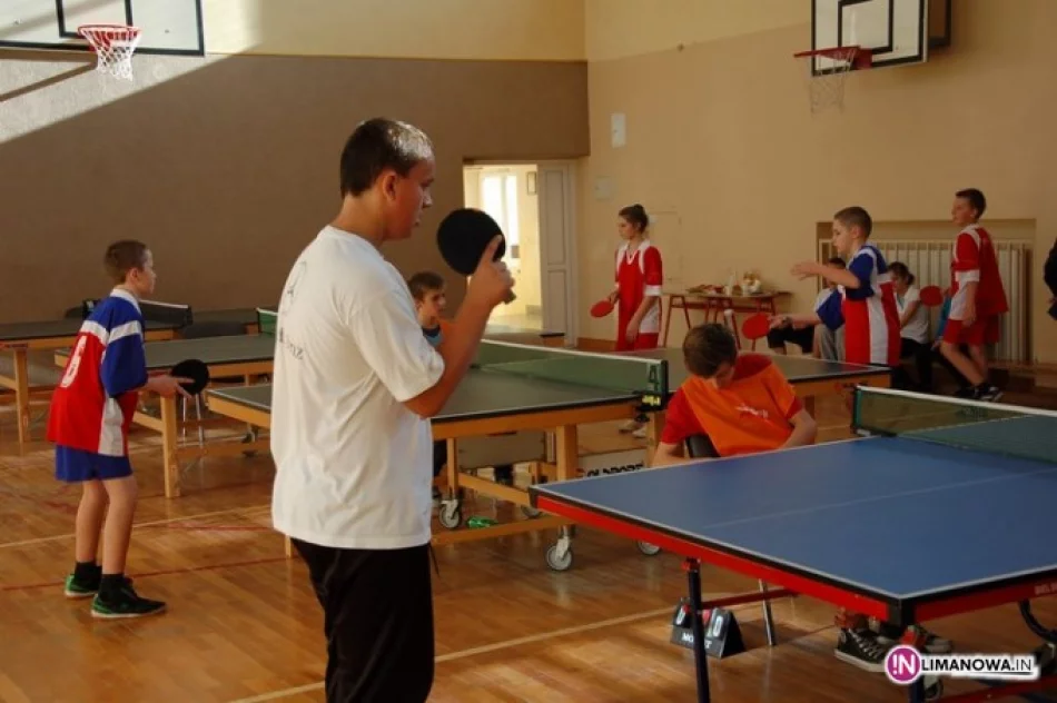 Mistrzostwa Gminy Limanowa w Tenisie Stołowym - zdjęcie 3