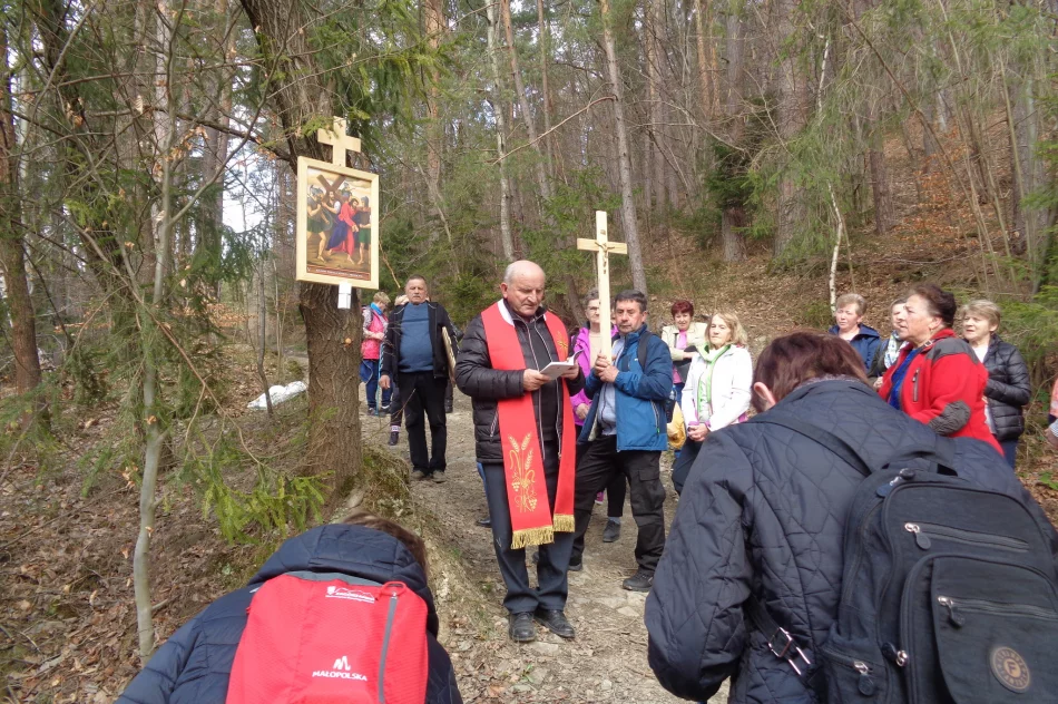Droga Krzyżowa na turystycznym szlaku - zdjęcie 6