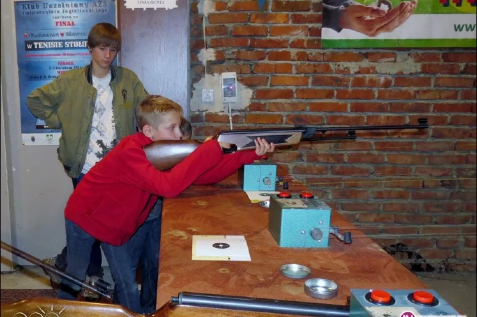 Zawody w Strzelectwie Sportowym z okazji Narodowego Święta Niepodległości - zdjęcie 4