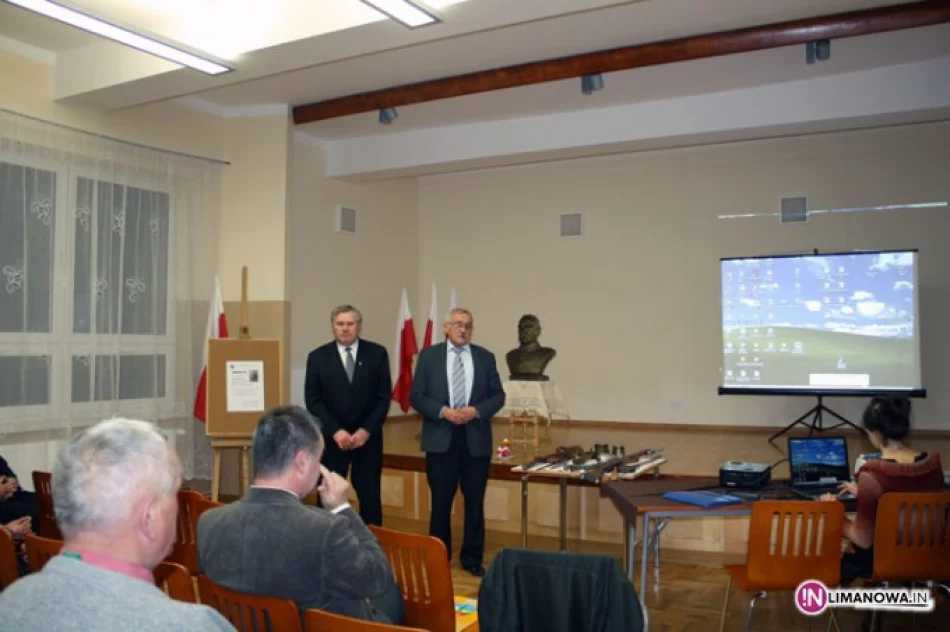 Patriotyczna Wieczornica w Starej Wsi - zdjęcie 3