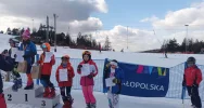 Uczennica limanowskiej „Dwójki” blisko podium w wojewódzkich zawodach w narciarstwie alpejskim - zdjęcie 3