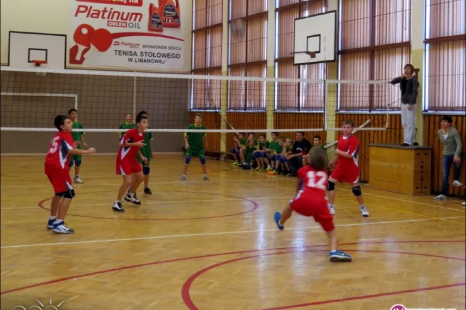 Mistrzostwa Miasta Limanowa w mini piłce siatkowej - zdjęcie 2