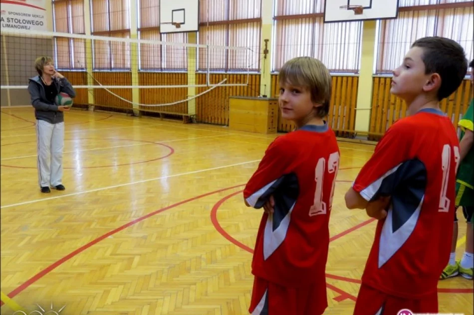 Mistrzostwa Miasta Limanowa w mini piłce siatkowej - zdjęcie 4