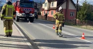 Zderzenie pojazdów na drodze wojewódzkiej - zdjęcie 2