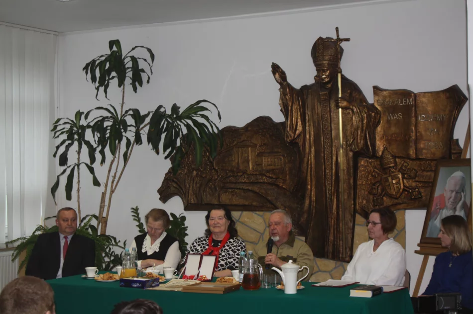 „Ktokolwiek ratuje jedno życie, ten jakby cały świat ratował” - zdjęcie 6