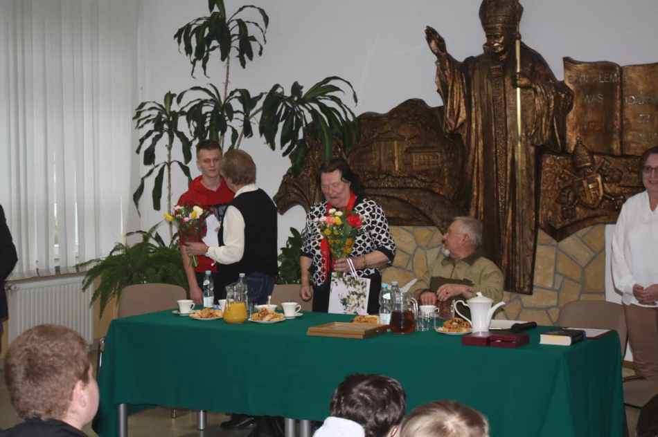 „Ktokolwiek ratuje jedno życie, ten jakby cały świat ratował” - zdjęcie 8