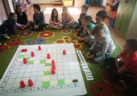 „Przedszkolaki kodują – myślenie trenują” – innowacja pedagogiczna w grupie 0b - zdjęcie główne