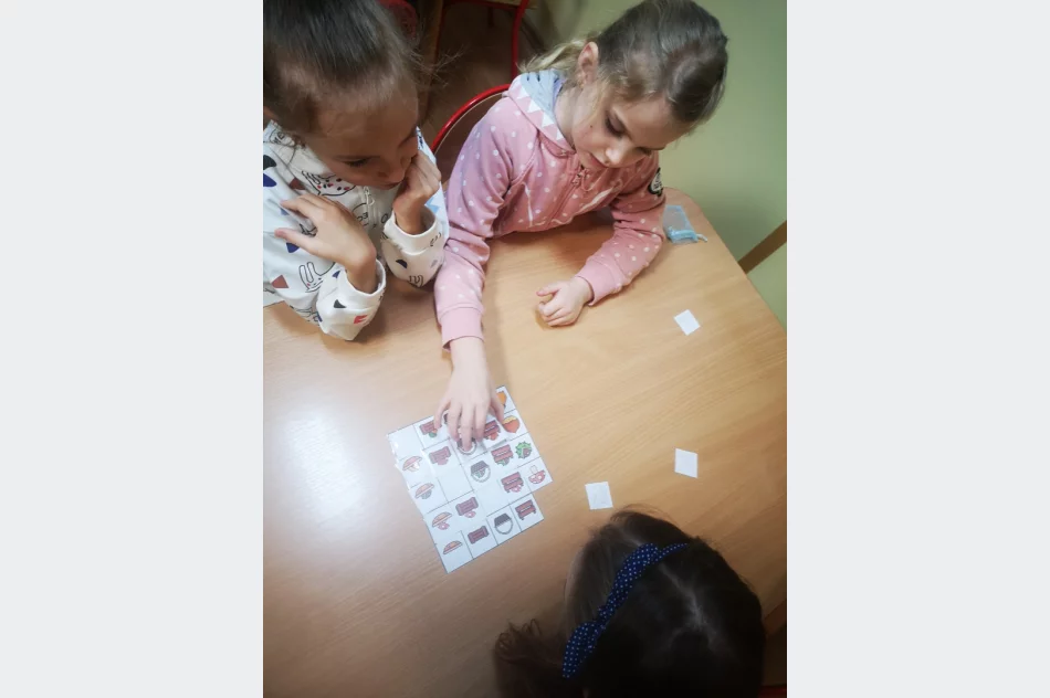 „Przedszkolaki kodują – myślenie trenują” – innowacja pedagogiczna w grupie 0b - zdjęcie 2