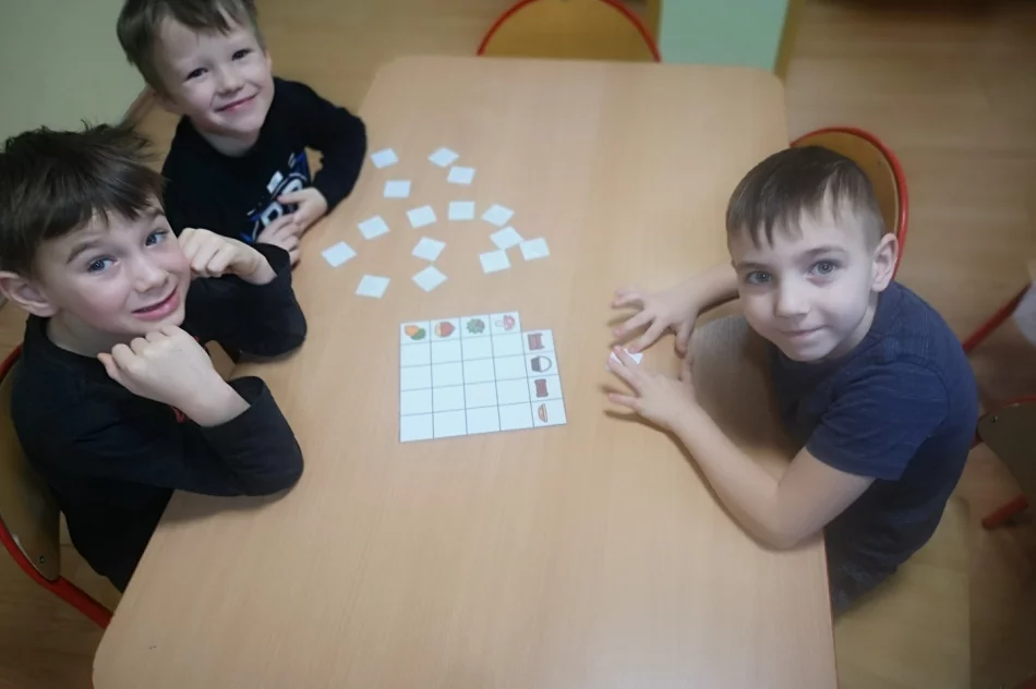 „Przedszkolaki kodują – myślenie trenują” – innowacja pedagogiczna w grupie 0b - zdjęcie 5