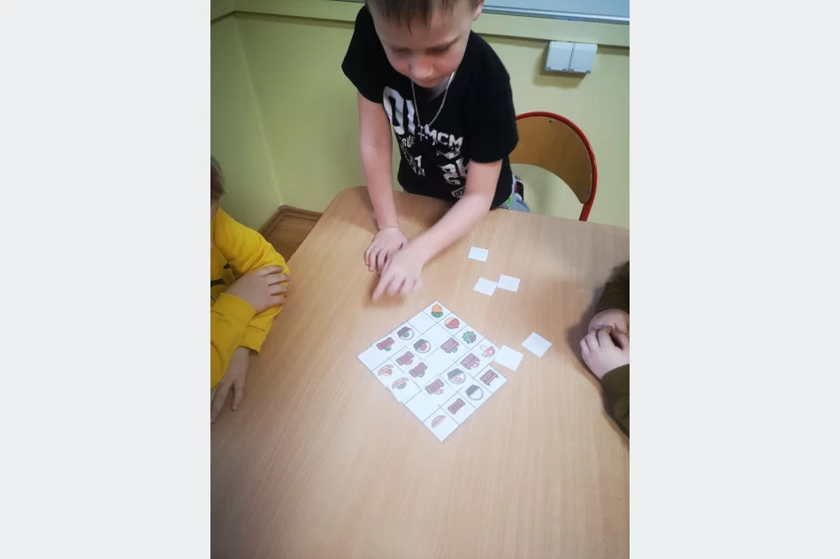 „Przedszkolaki kodują – myślenie trenują” – innowacja pedagogiczna w grupie 0b - zdjęcie 6