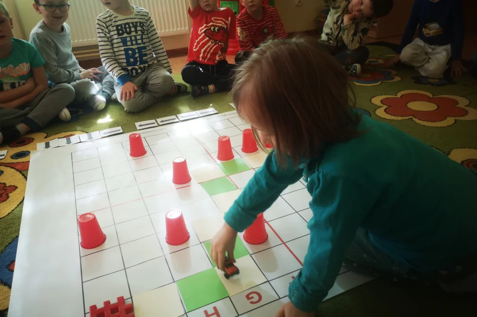 „Przedszkolaki kodują – myślenie trenują” – innowacja pedagogiczna w grupie 0b - zdjęcie 8